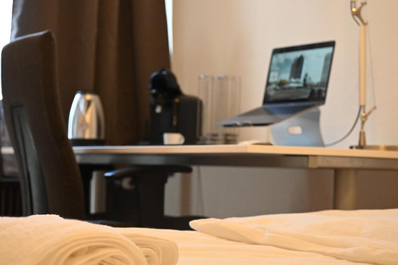 Private Room With Free Parking Koblenz  Exterior foto