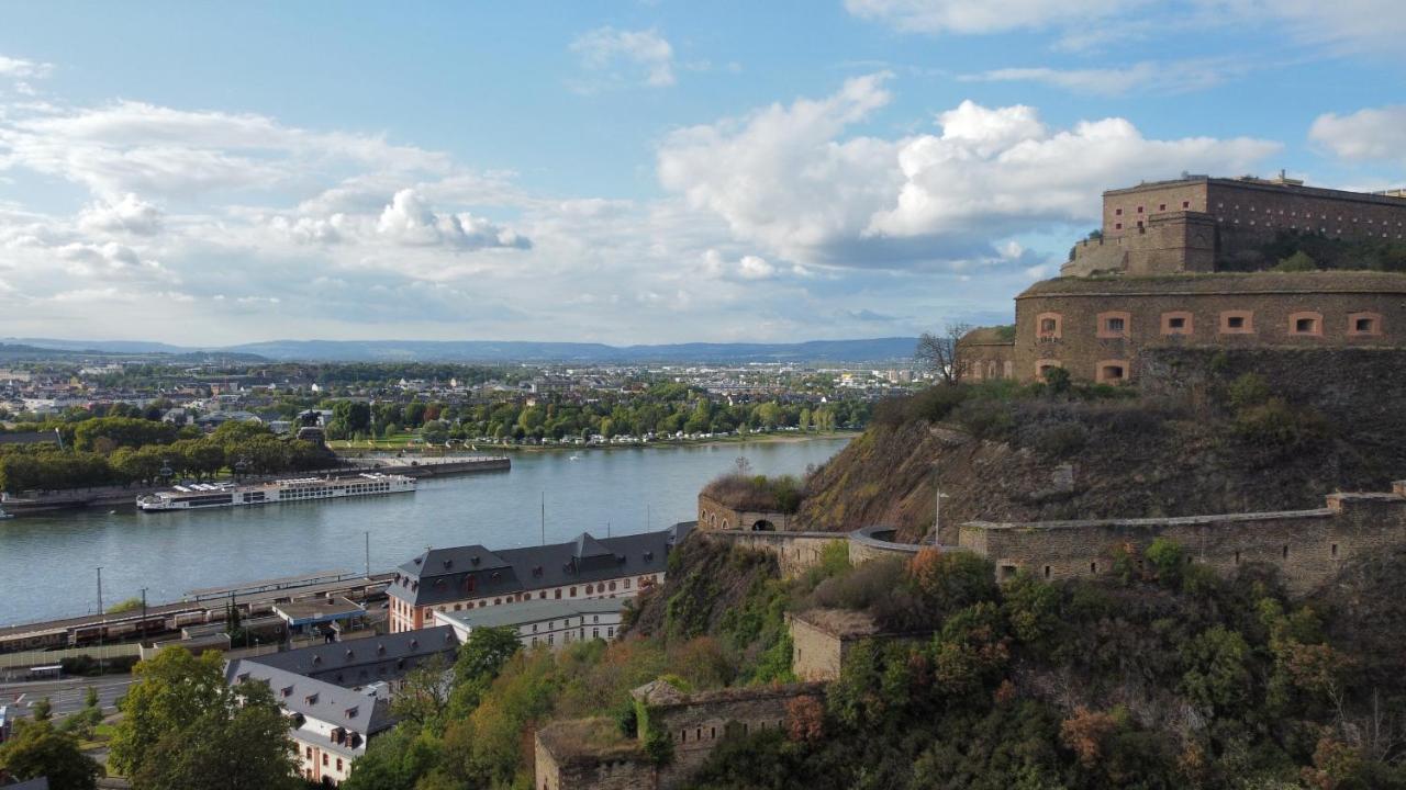 Private Room With Free Parking Koblenz  Exterior foto